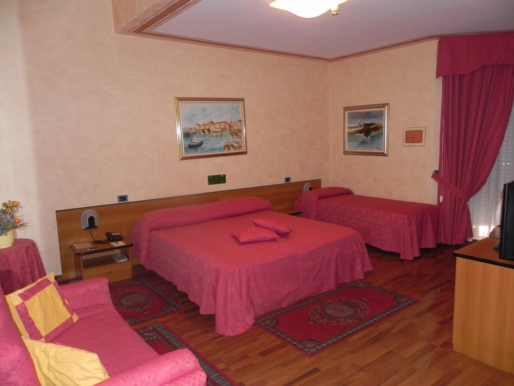 Hotel La Ruota Pianfei Номер фото