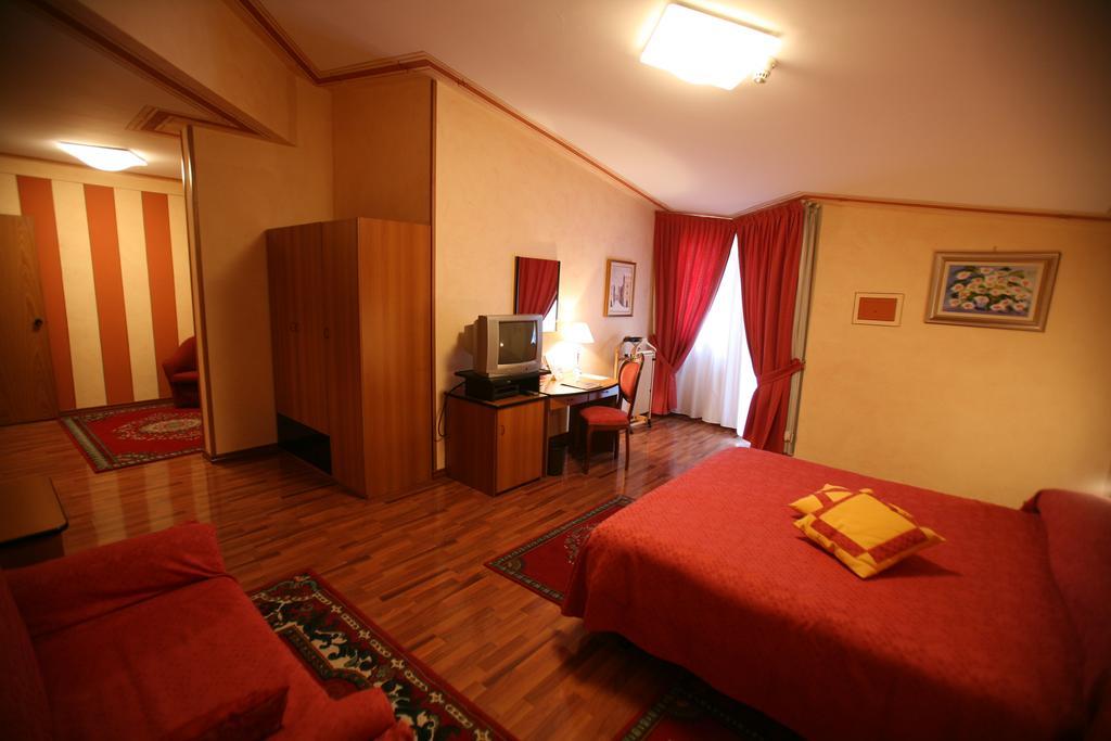 Hotel La Ruota Pianfei Номер фото