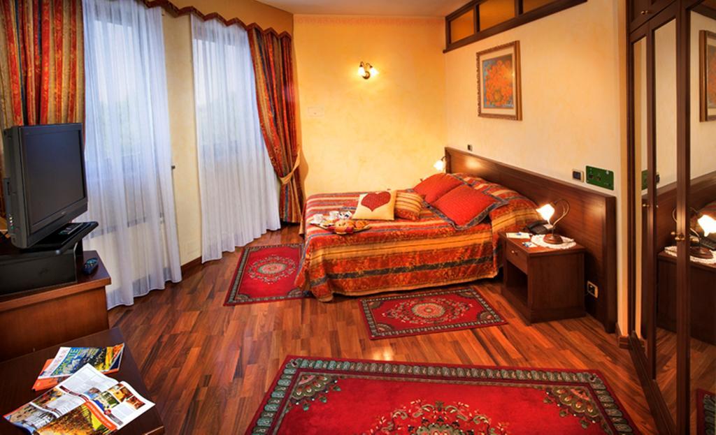 Hotel La Ruota Pianfei Номер фото