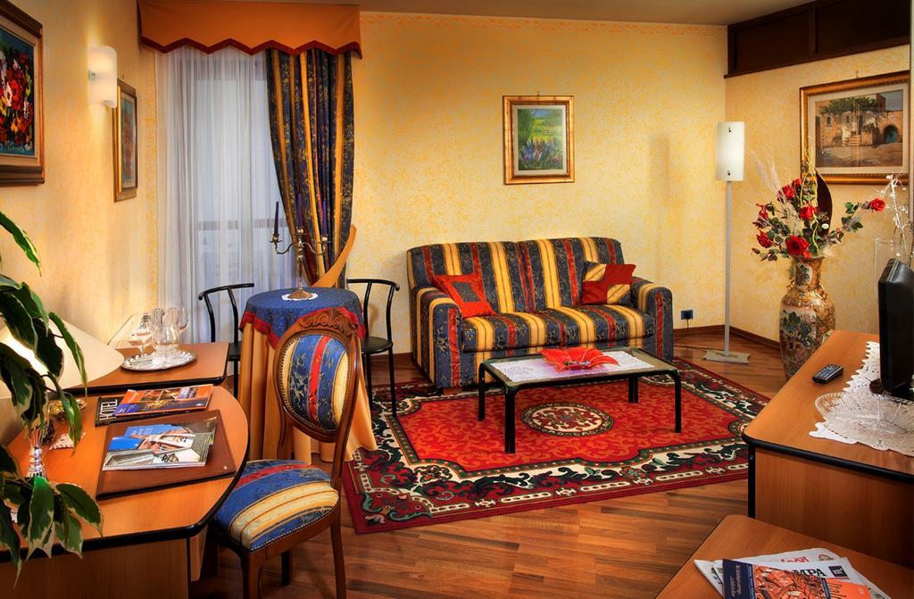 Hotel La Ruota Pianfei Номер фото