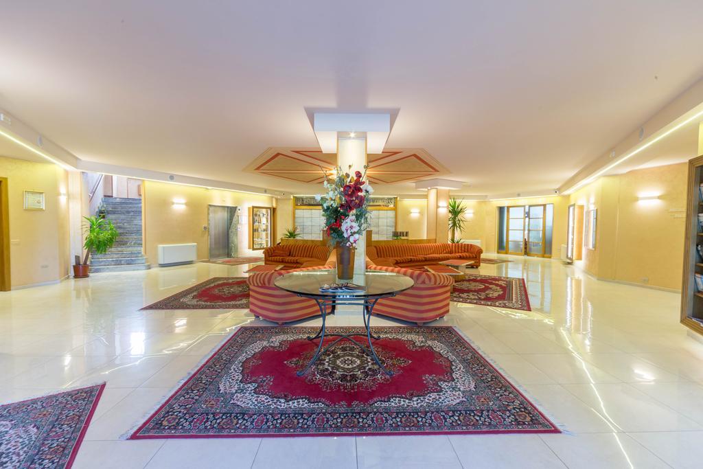 Hotel La Ruota Pianfei Екстер'єр фото