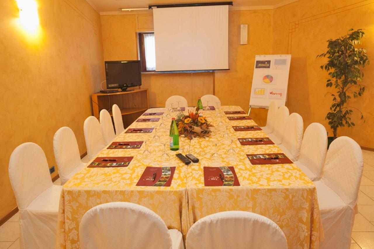 Hotel La Ruota Pianfei Екстер'єр фото