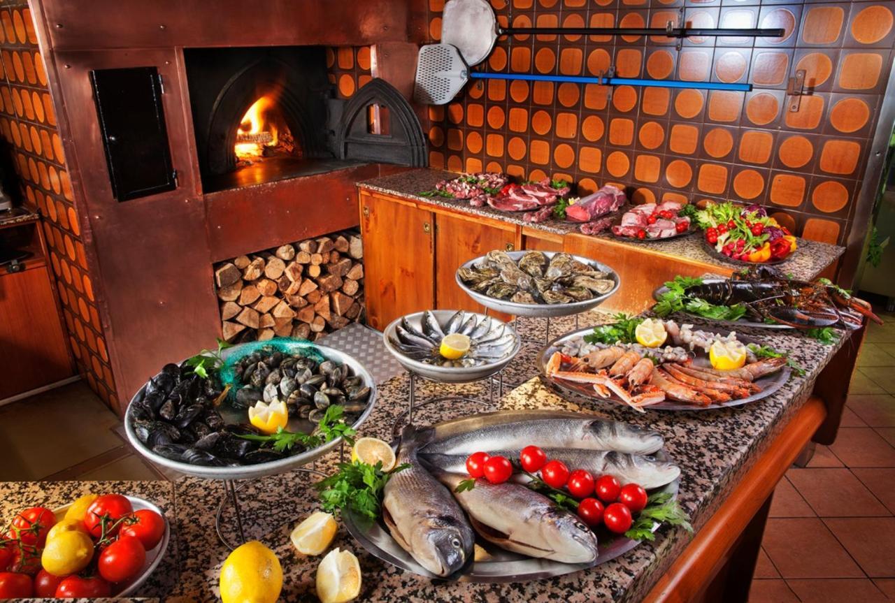 Hotel La Ruota Pianfei Екстер'єр фото